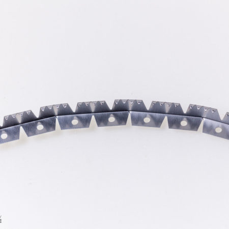 Alternative view of Feuillard à anglaiser ou  Cornière crocodille