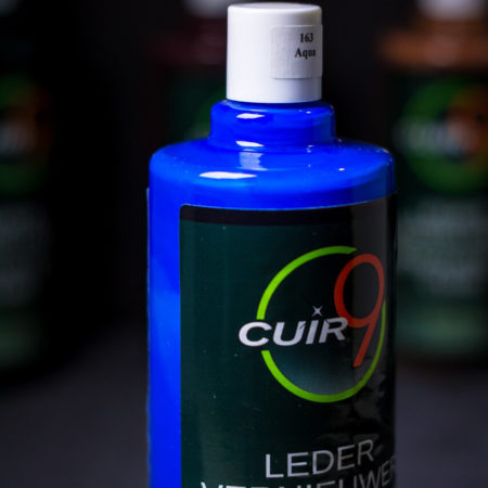 Alternative view of Rénovateur cuir