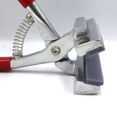 Alternative view of Pince pour tension de tissus