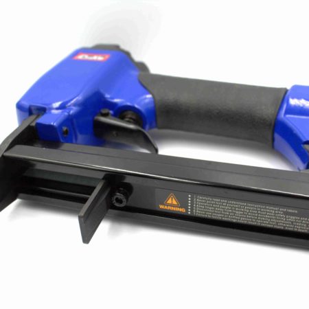 Kit Compresseur + agrafeuse pour garnissage + tuyau 10M+ boite d'agrafe bea – Image 16