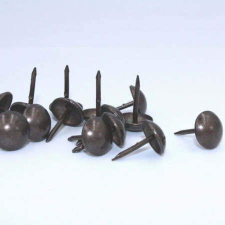 Clous décoratifs effet bronze