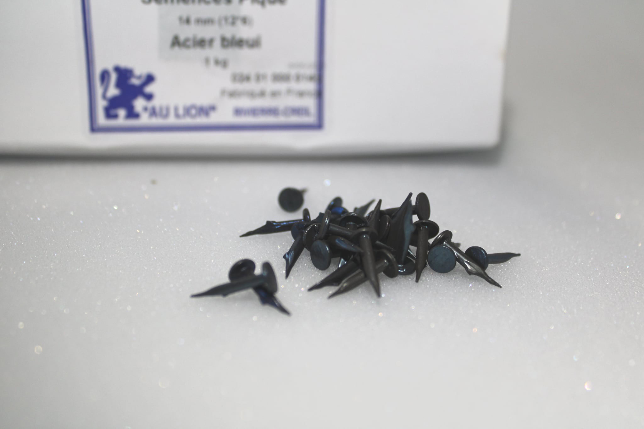 Semences pique de 14mm en acier bleui – Image 2